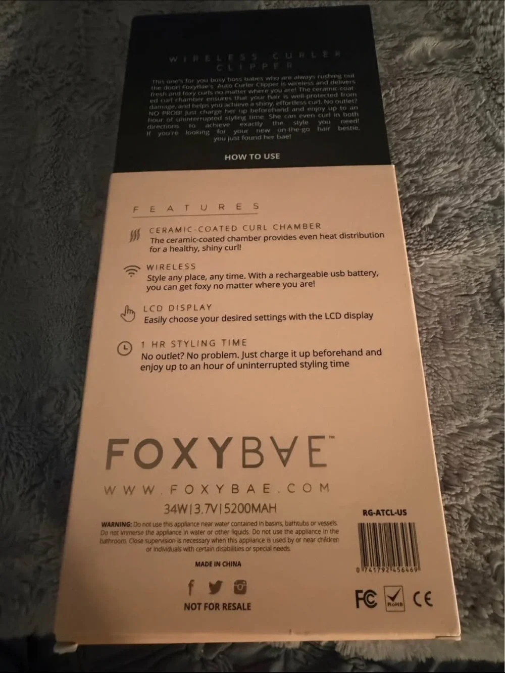 FOXYBÉ Wireless Curling Clipper in Black and Rose Gold